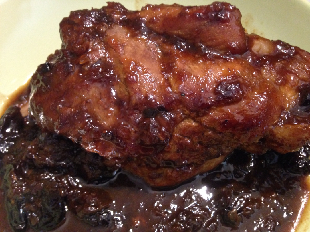  Roast pork with prunes 