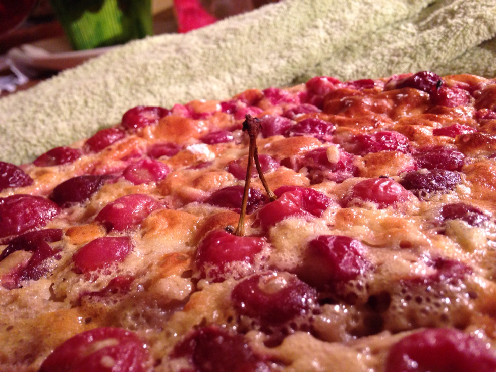  Clafoutis with cherries 